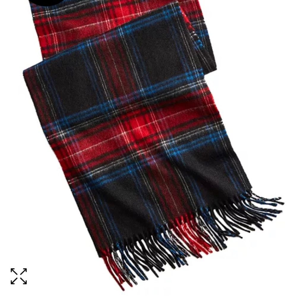 NEW 100% cashmere scarf, Club Room Luxury